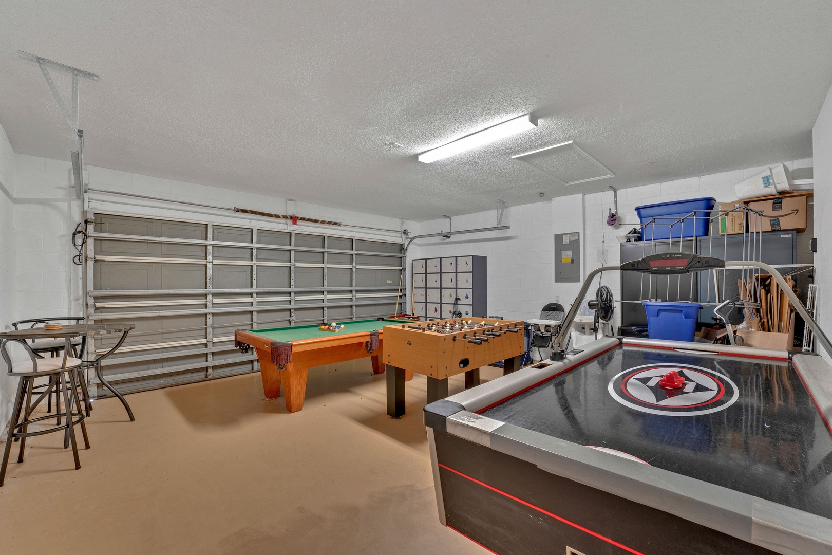 You will have hours of fun in the fully-equipped game room