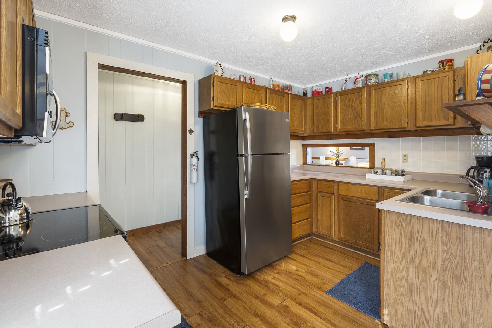 Unit 114 - Fully equipped kitchen