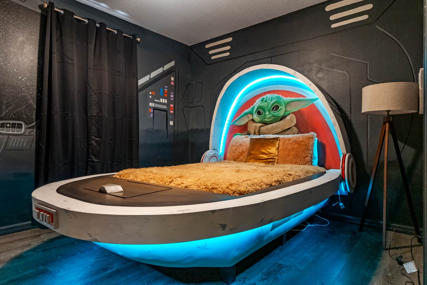 May the force be with you in this Baby Yoda themed room