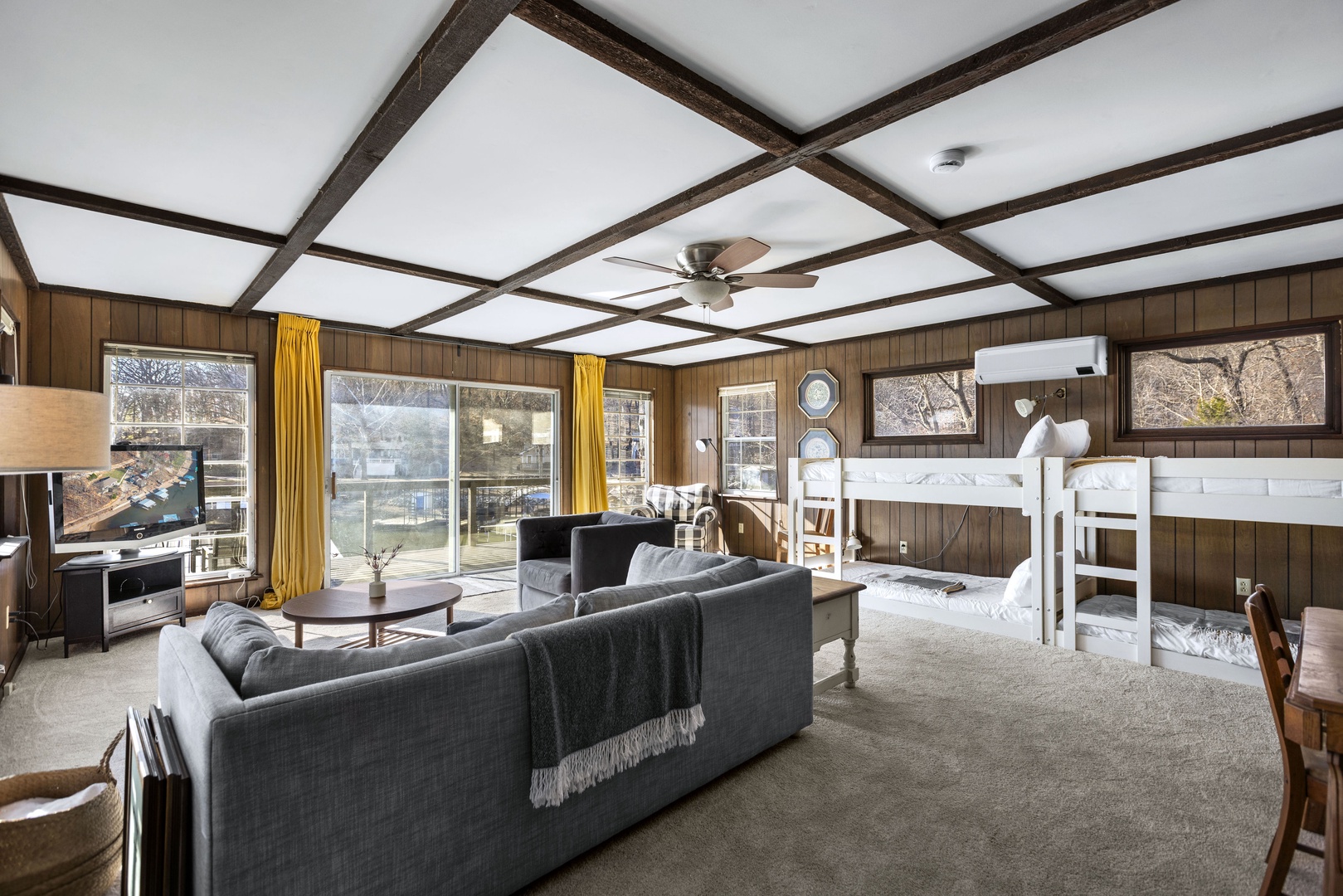Little Bear - The 2nd living area includes a queen sleeper sofa & twin bunkbeds