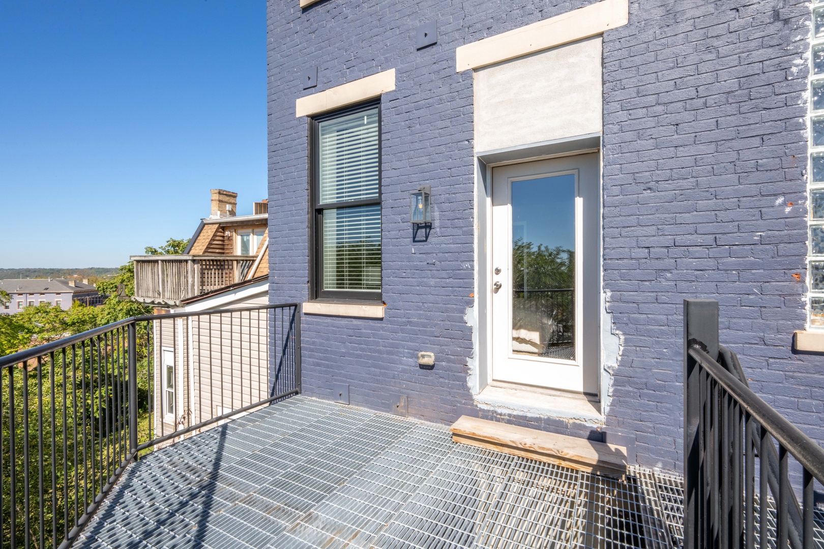 Step out onto the sunny balcony & soak in the stunning views