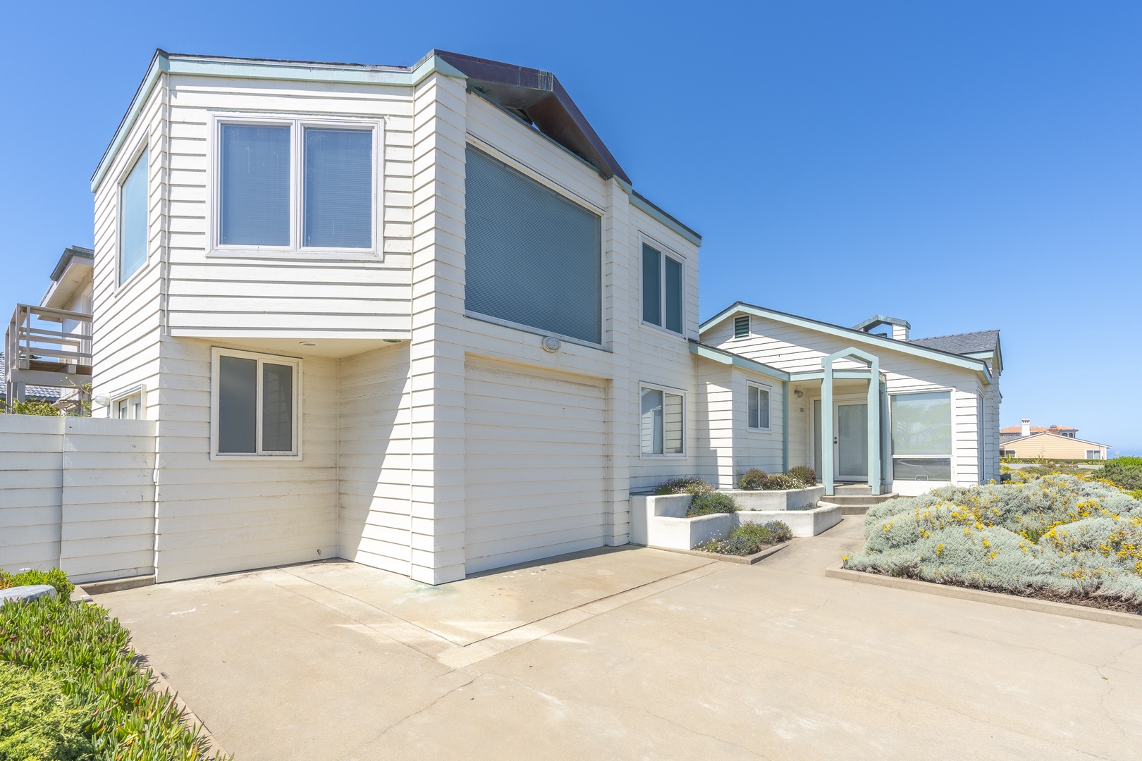 Front exterior and driveway