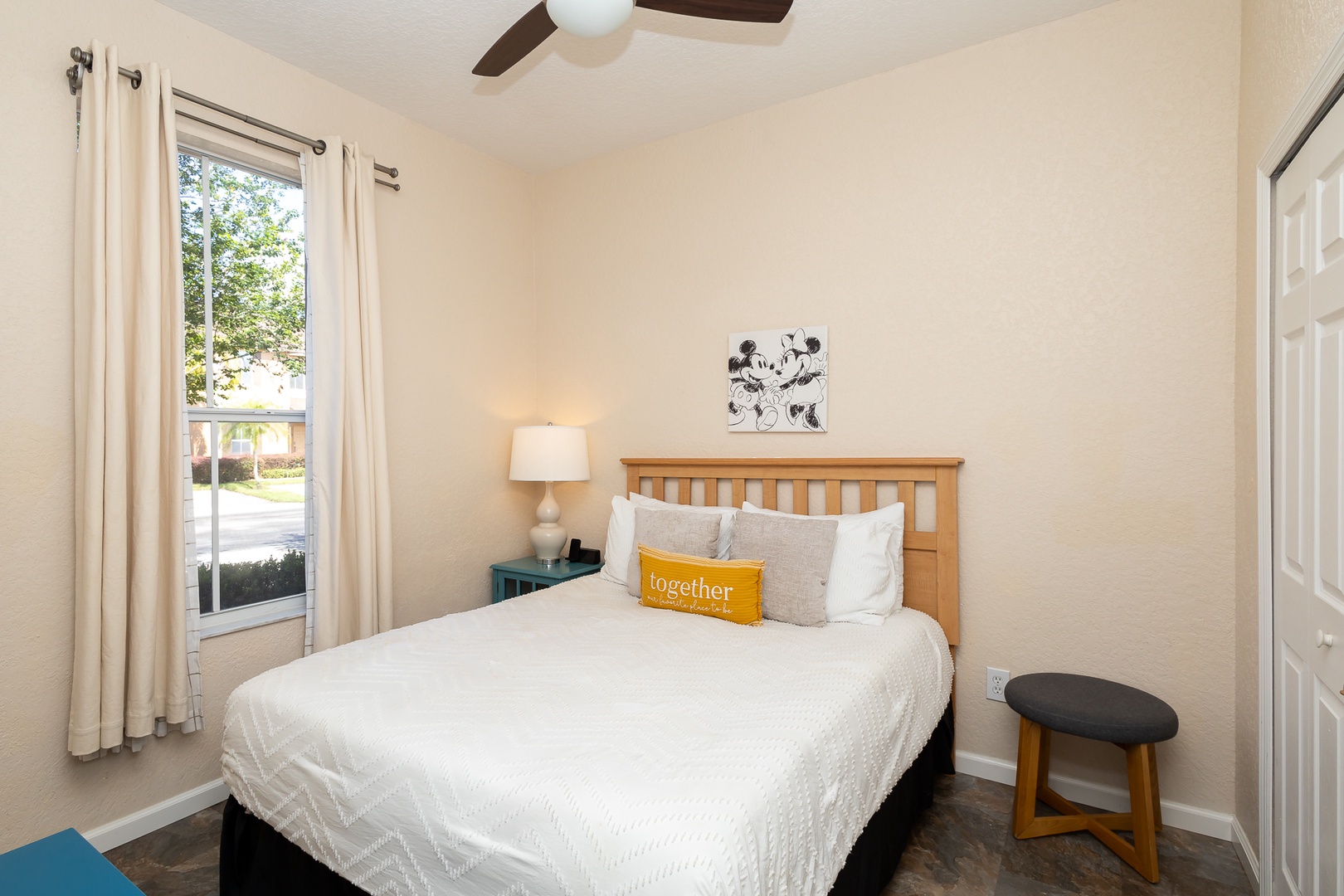 This 1st-floor queen suite includes a private ensuite and comfy bedding