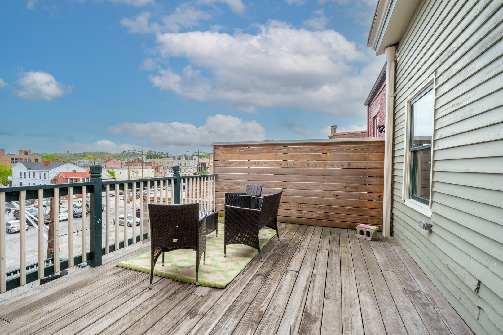 Unit 3: Take in some fresh air & sunshine on the back deck