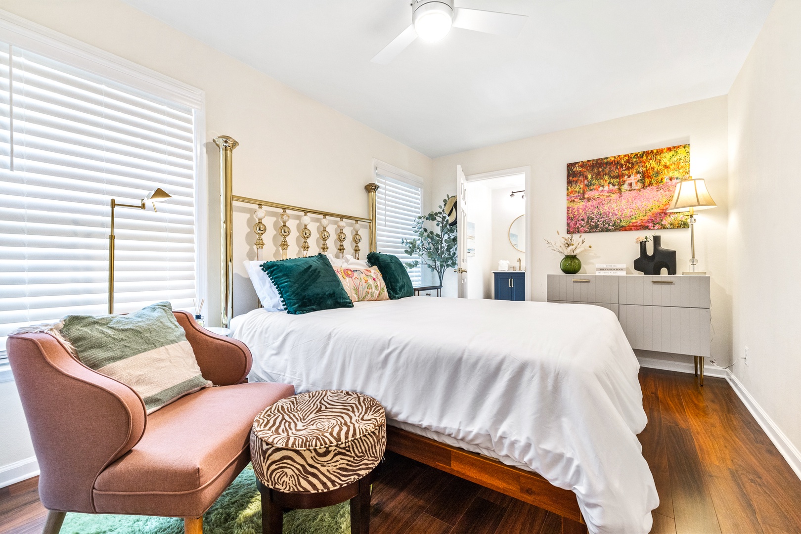 Bedroom 3 with queen bed, and shared ensuite