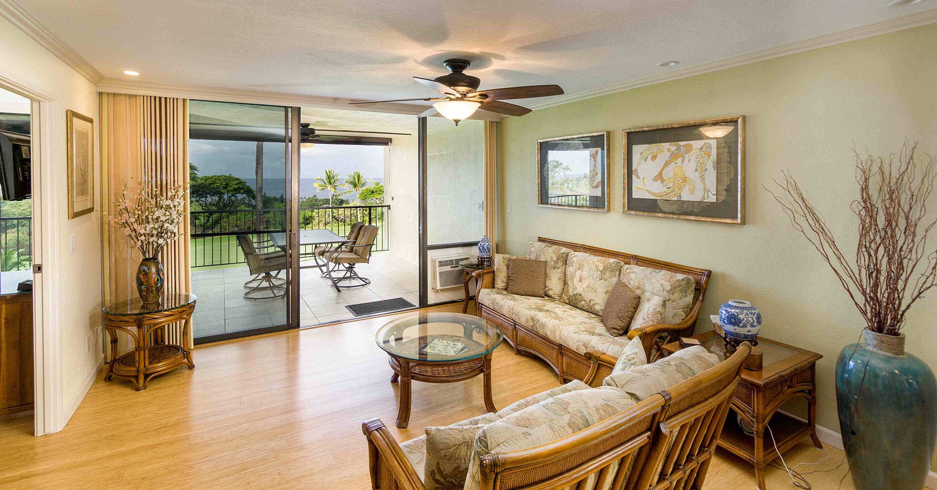 Spacious living room with lanai access