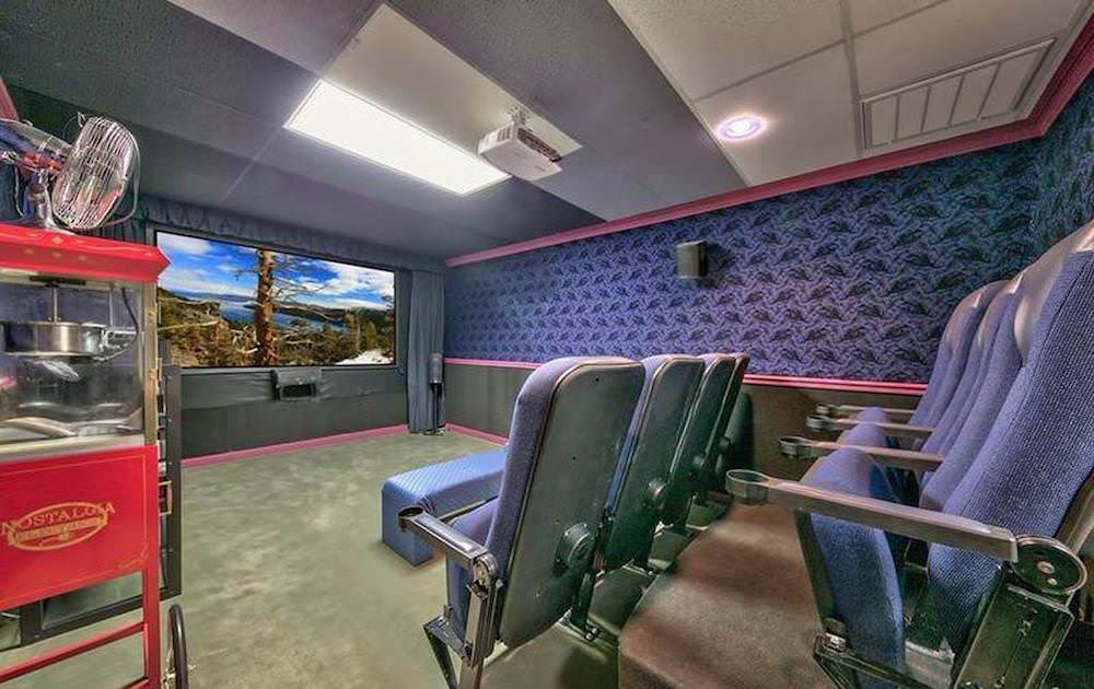Movie theatre room
