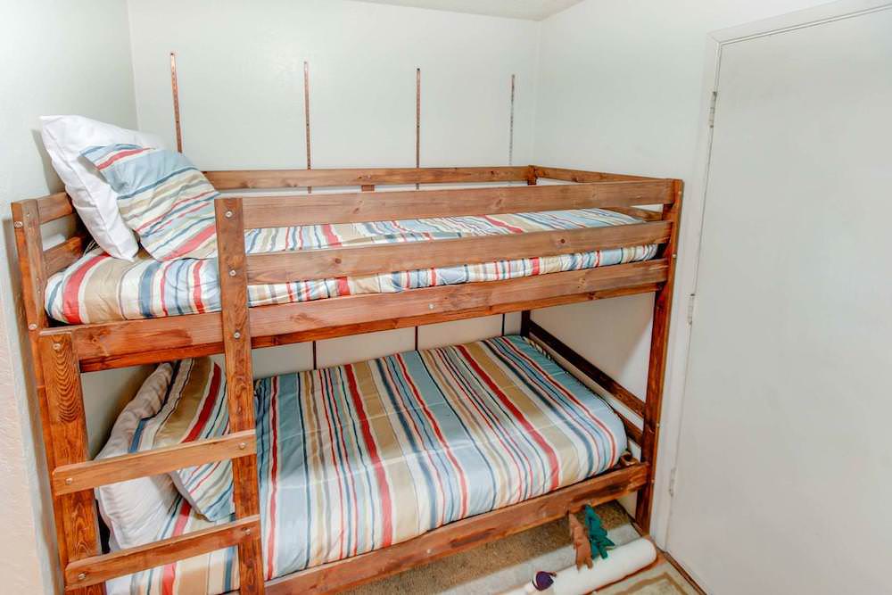Alcove bunk beds