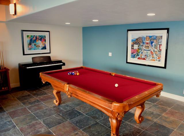 Game room with pool table/ping pong table