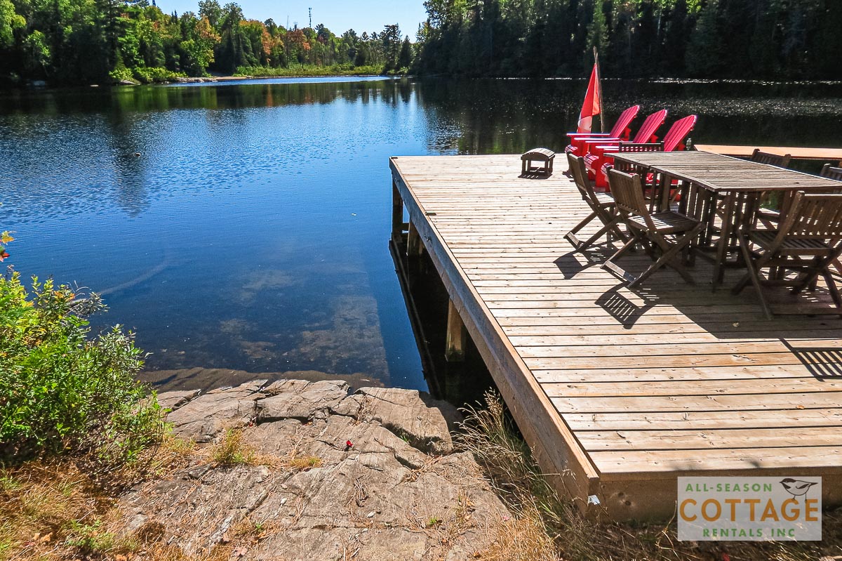 Shallow entry area with sand bottom