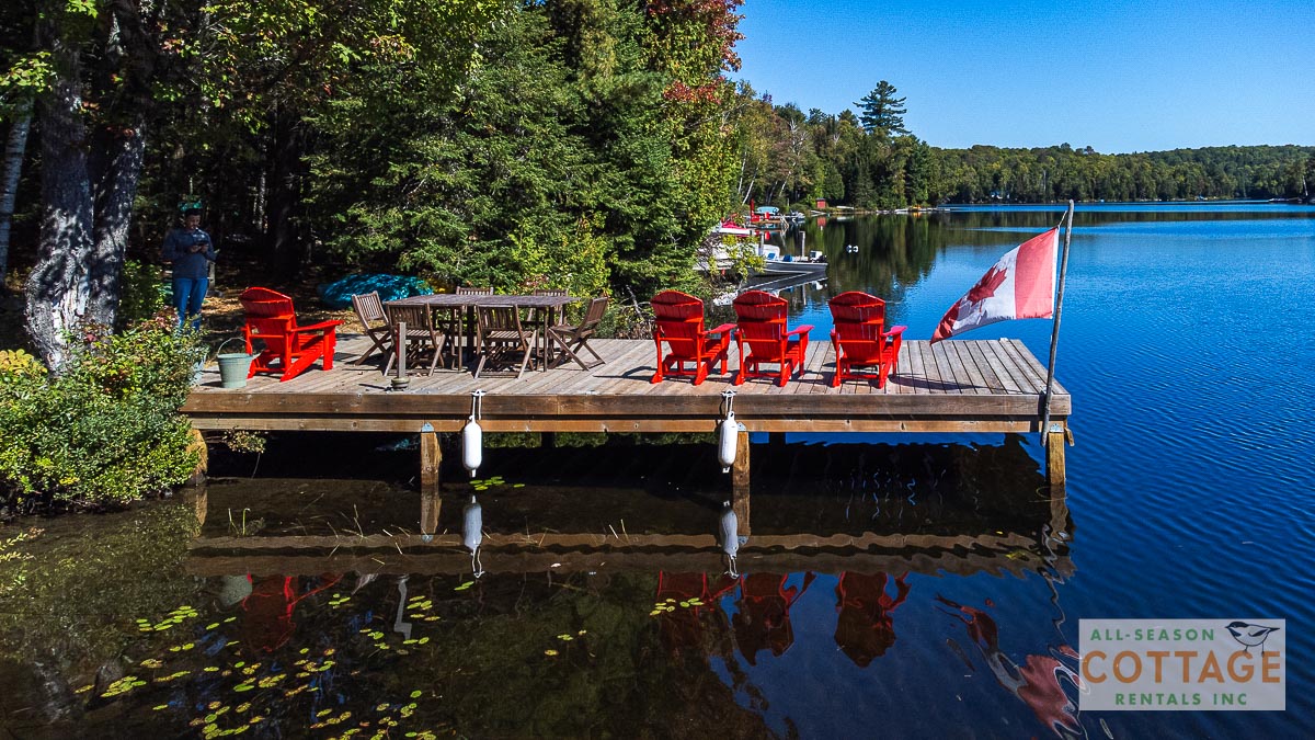 Dock with outdoor dining table