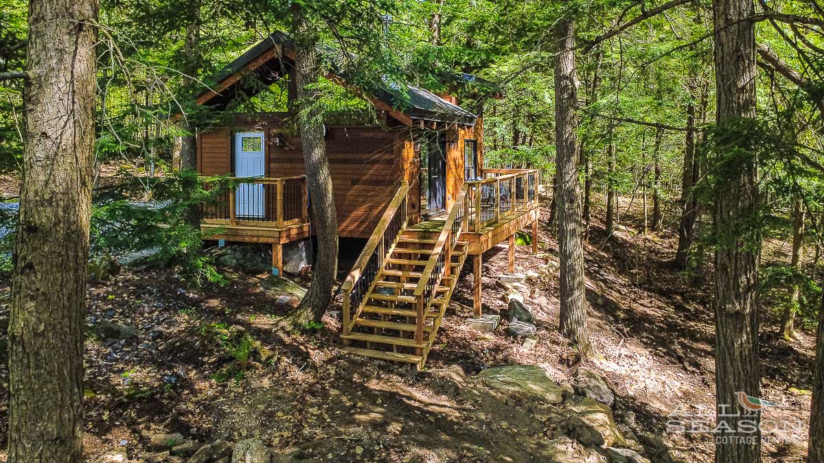 Strathcona_Lake_House_114