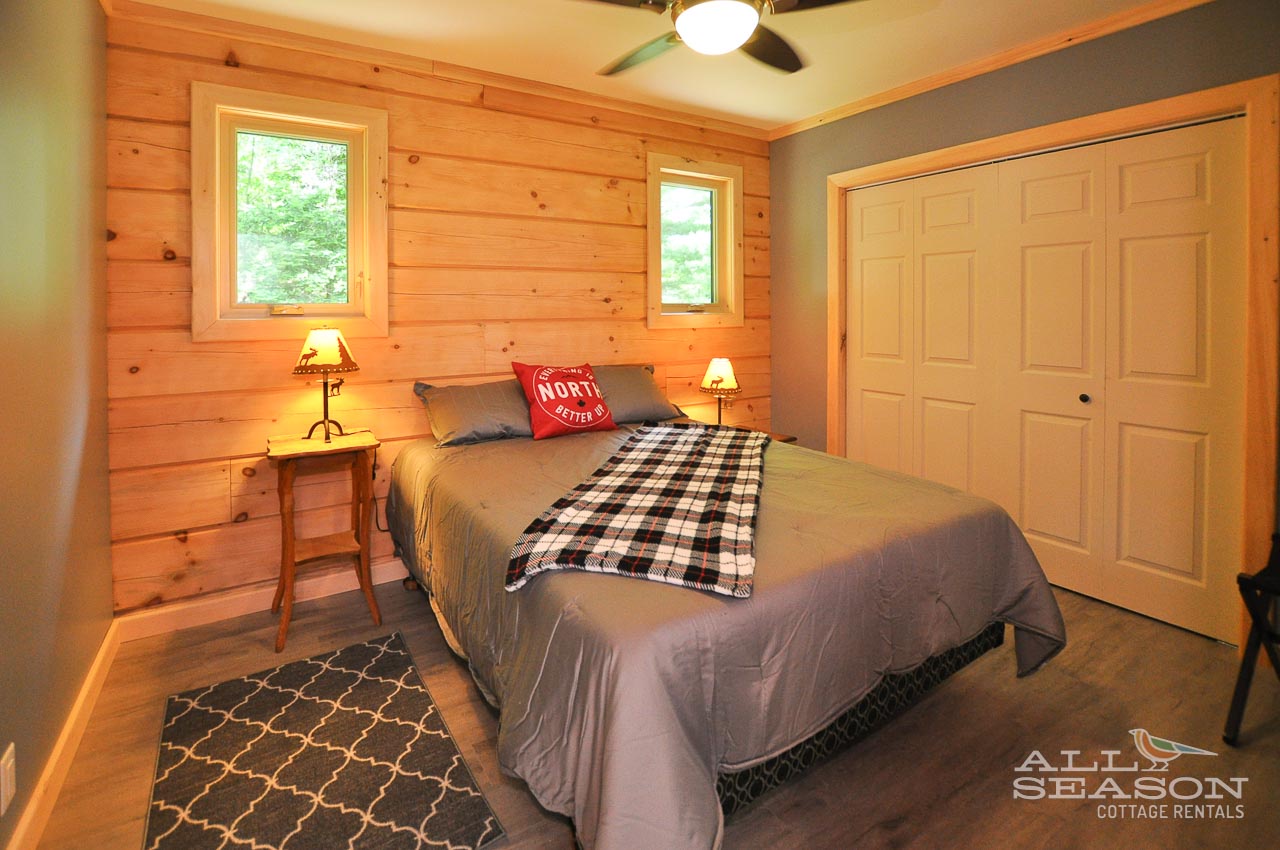 Flagstone_Main floor bedroom 2_Queen