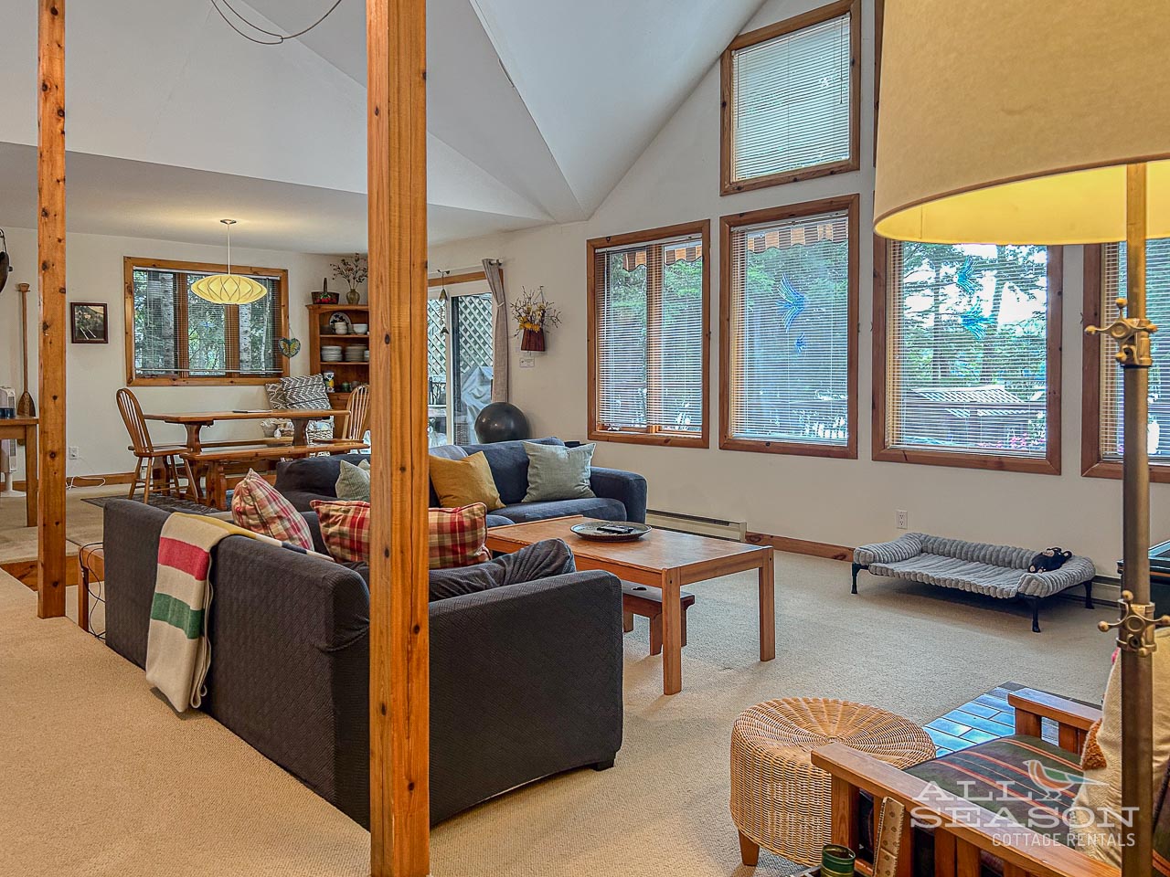 Dockside-Drift-Living room