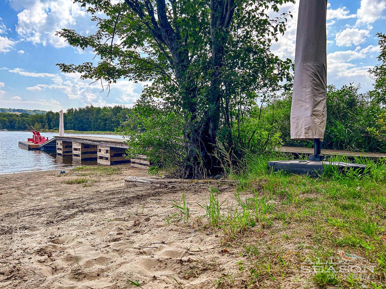 Dockside-Drift-Sandy shores