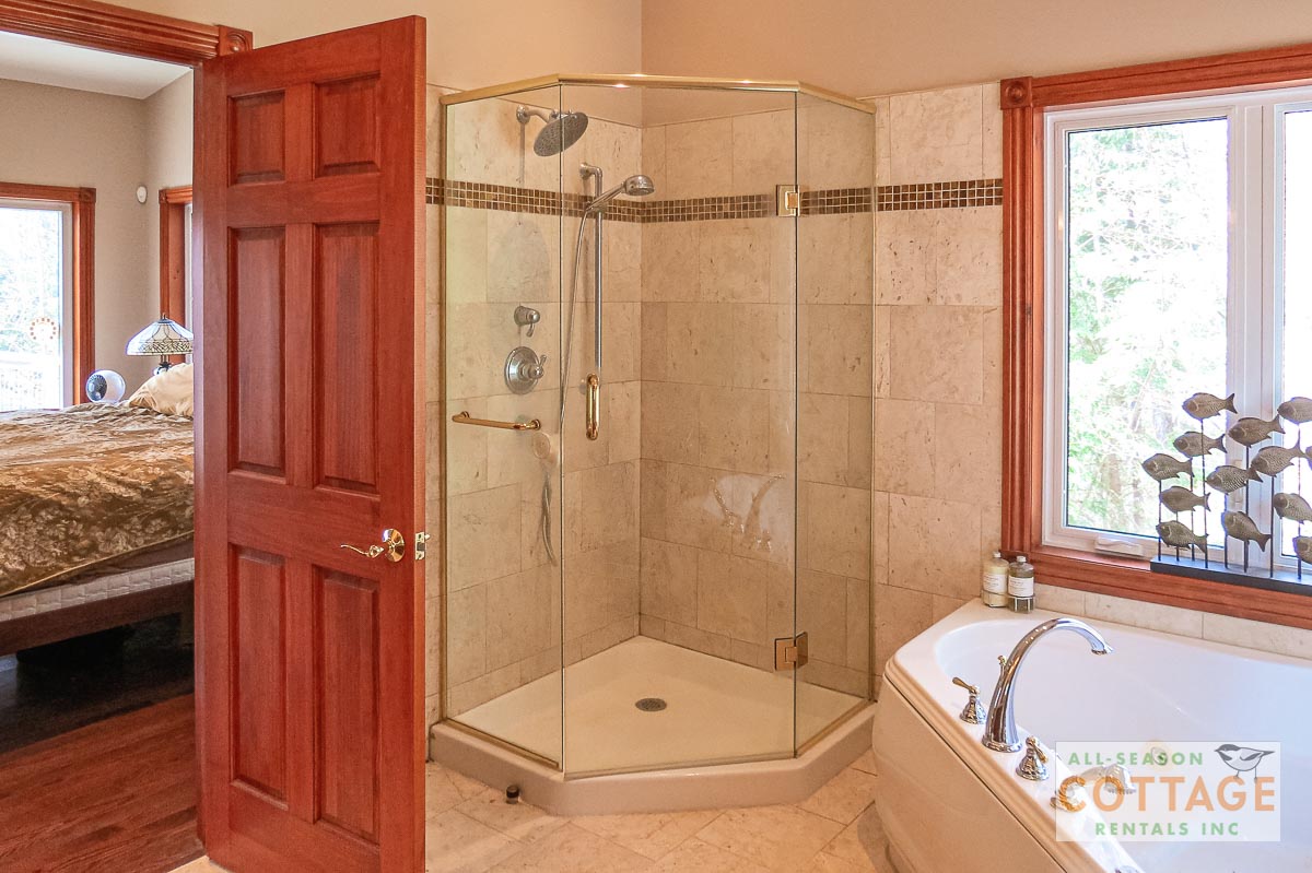 4PC ensuite
