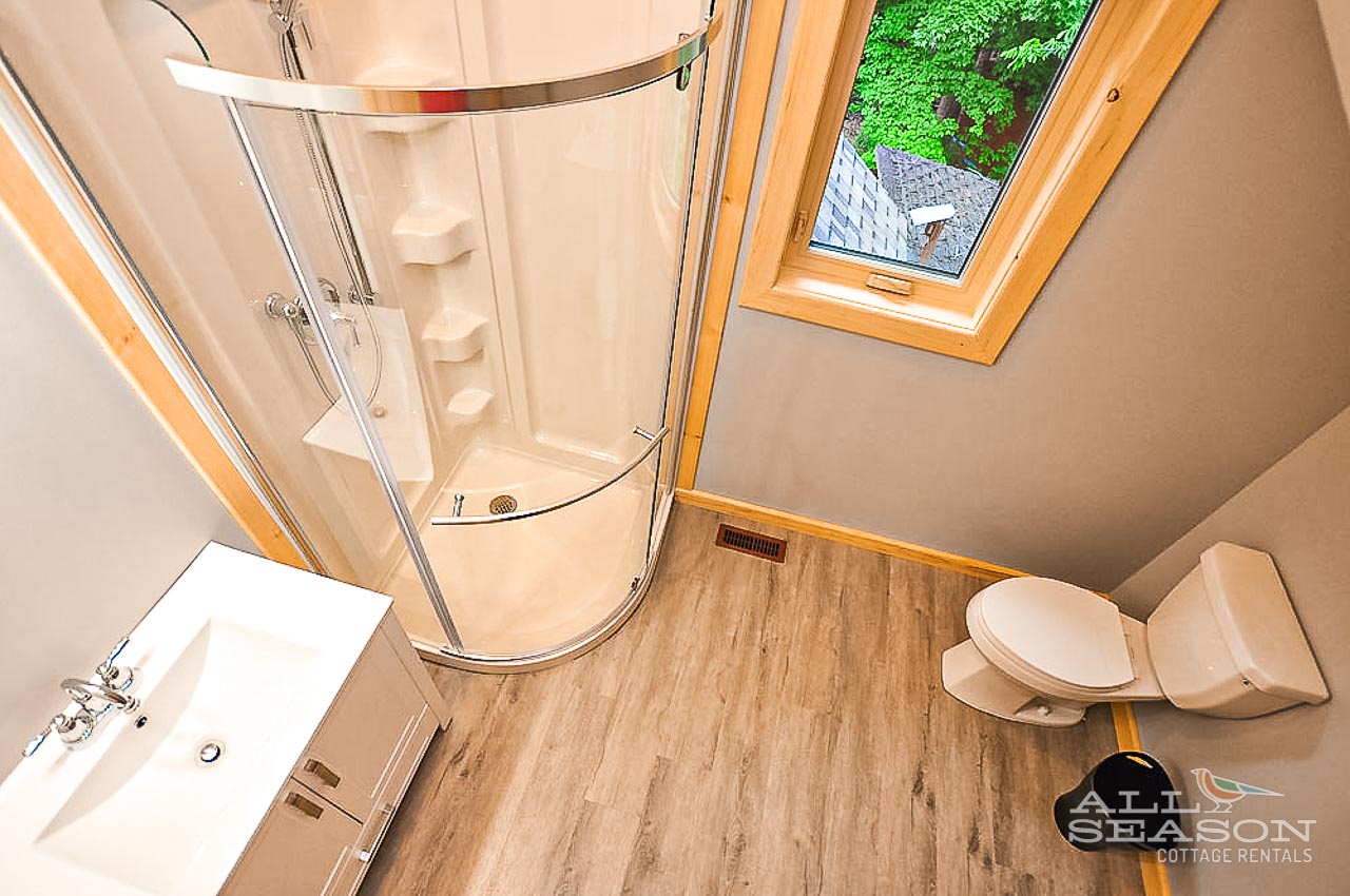 Flagstone_Loft 3PC washroom