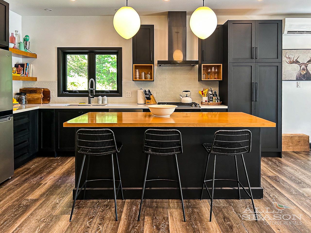 Bob-Haven-Island seating