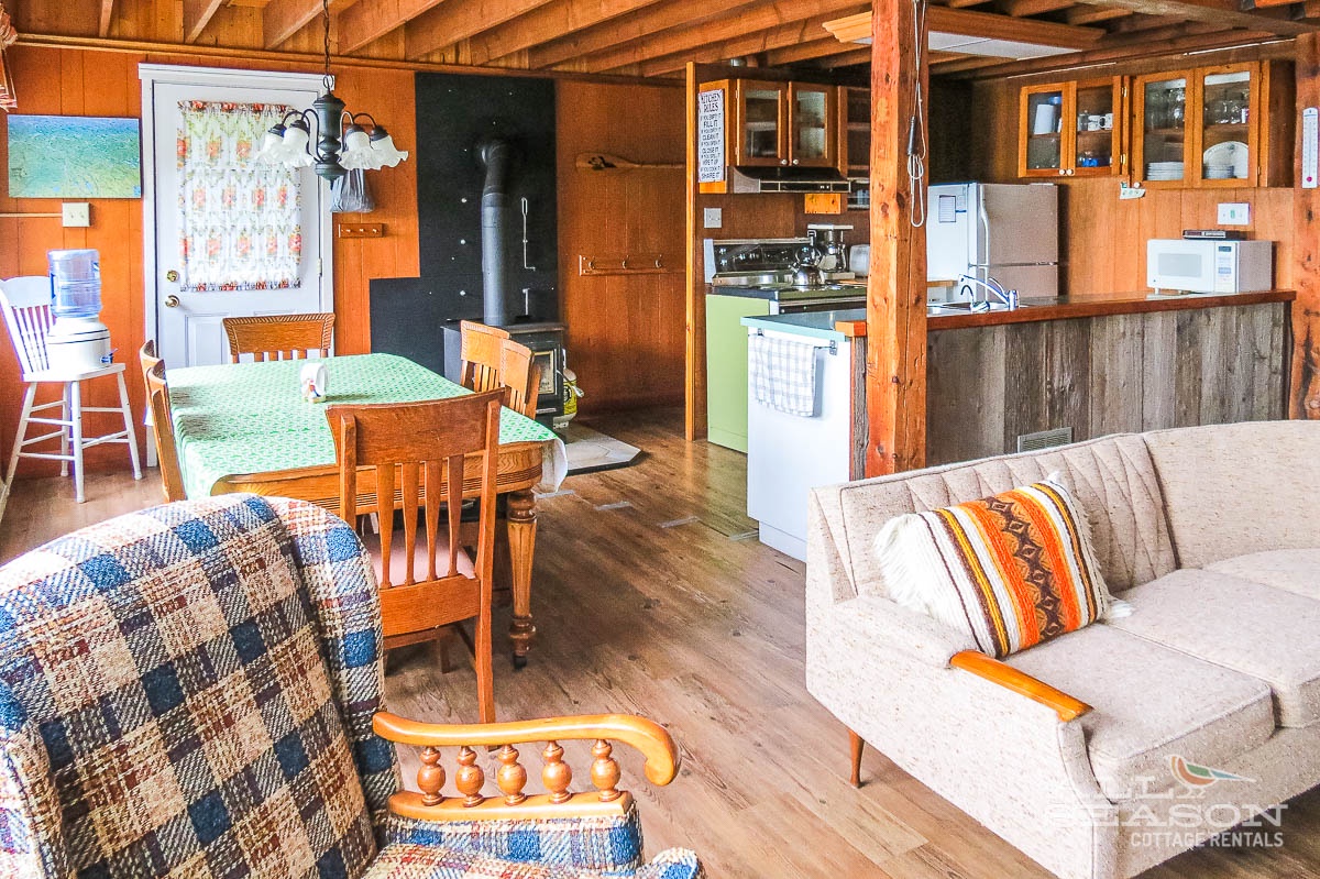 Dees_Cottage_2