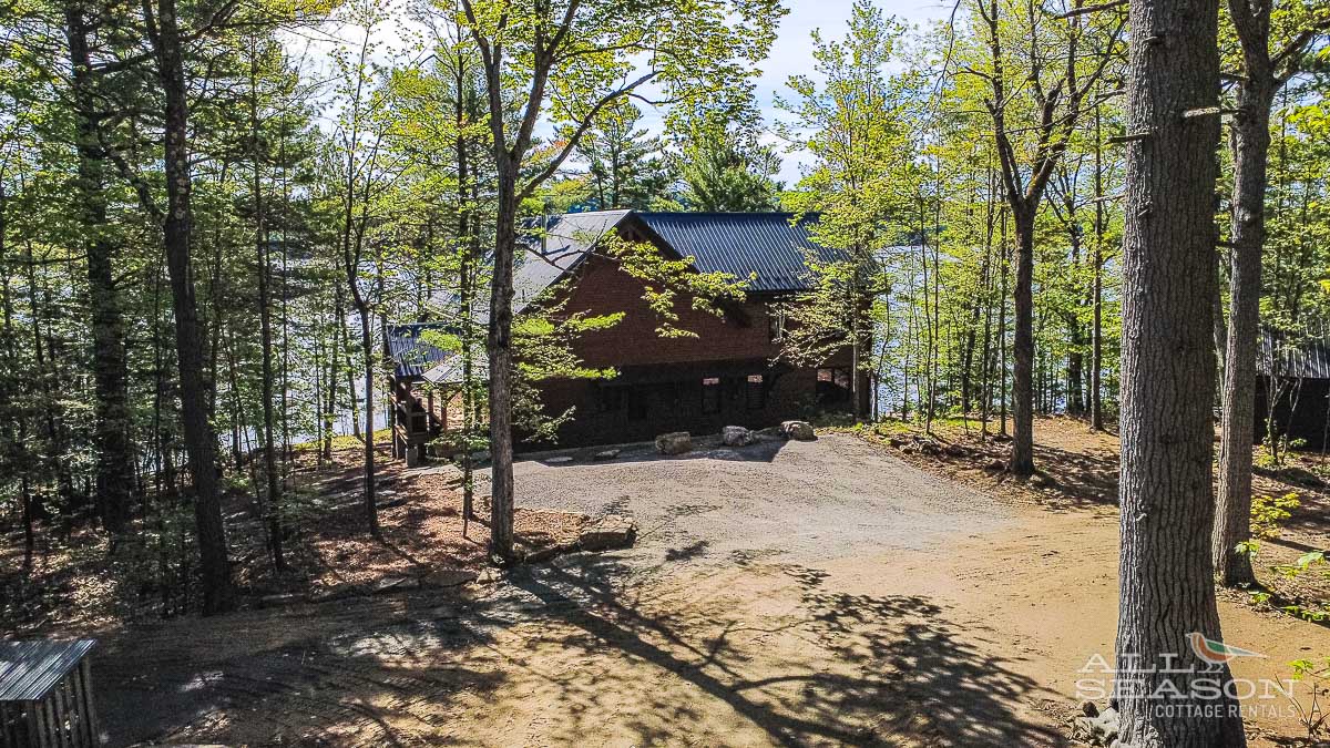 Strathcona_Lake_House_112