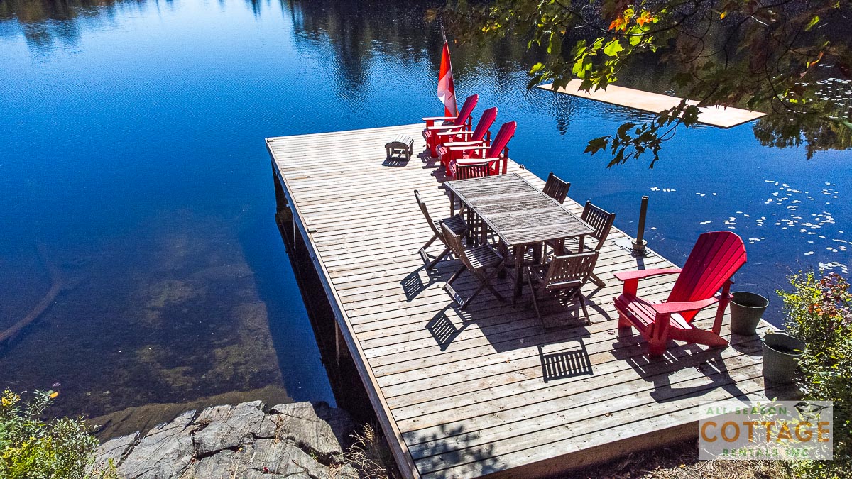 Dock with outdoor dining table