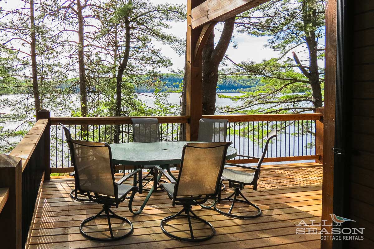 Strathcona_Lake_House_-68
