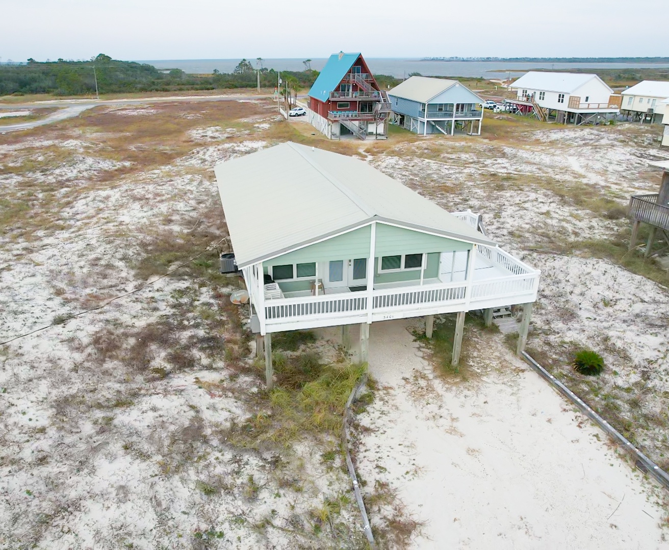This home sits between the Gulf of Mexico and Mobile Bay
