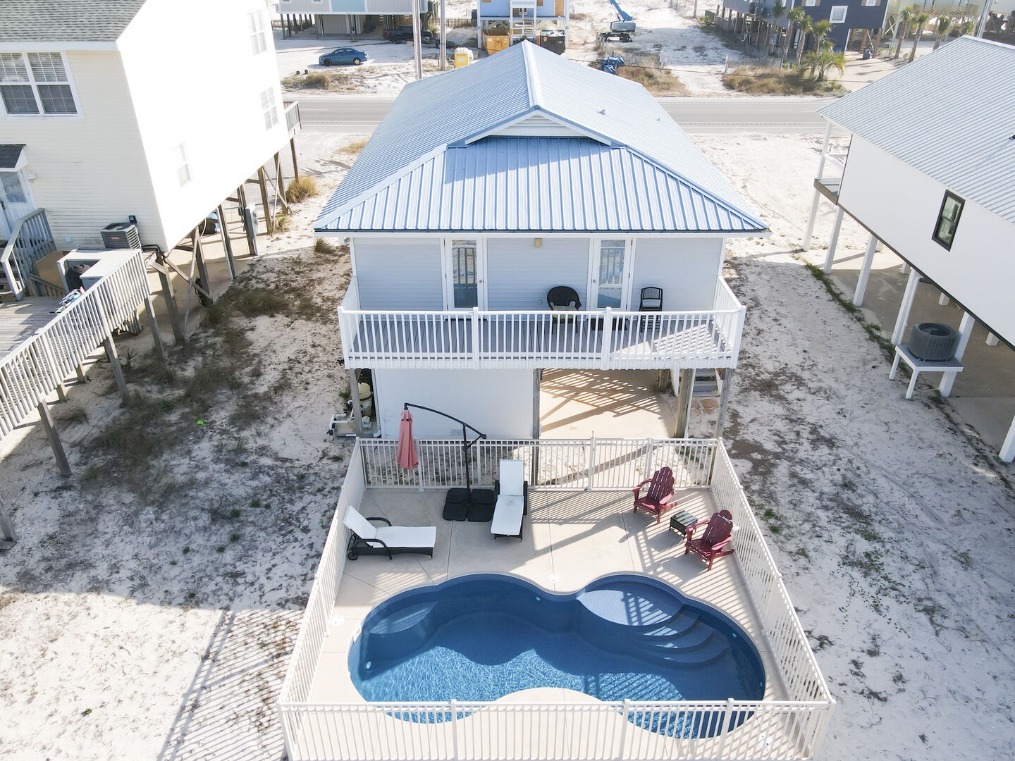 Welcome to 50 Shades of Blue, where you can enjoy paradise in the front and the back yards!