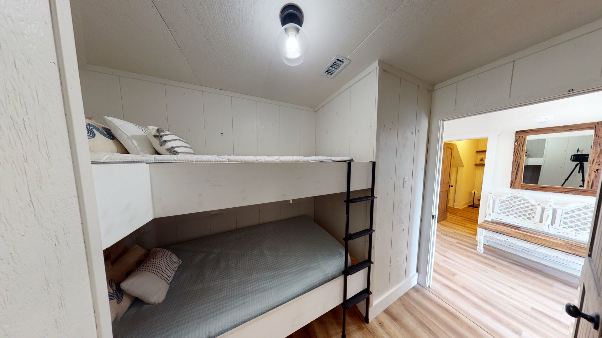 Main level, Bunkroom with 2 twin beds