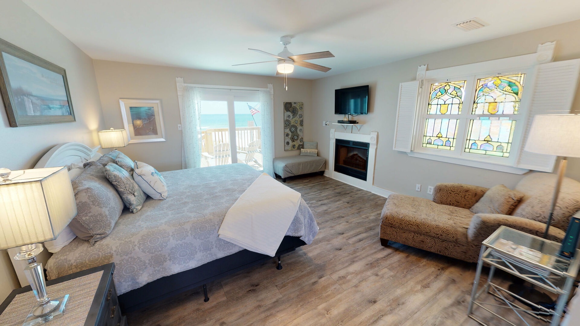 Master bedroom has a king bed, TV, Gulf views from a private deck access