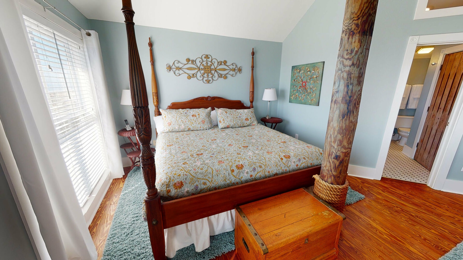 Bedroom 1, Master suite; 3rd floor, king bed, TV, sitting area, private bath, access to sun deck