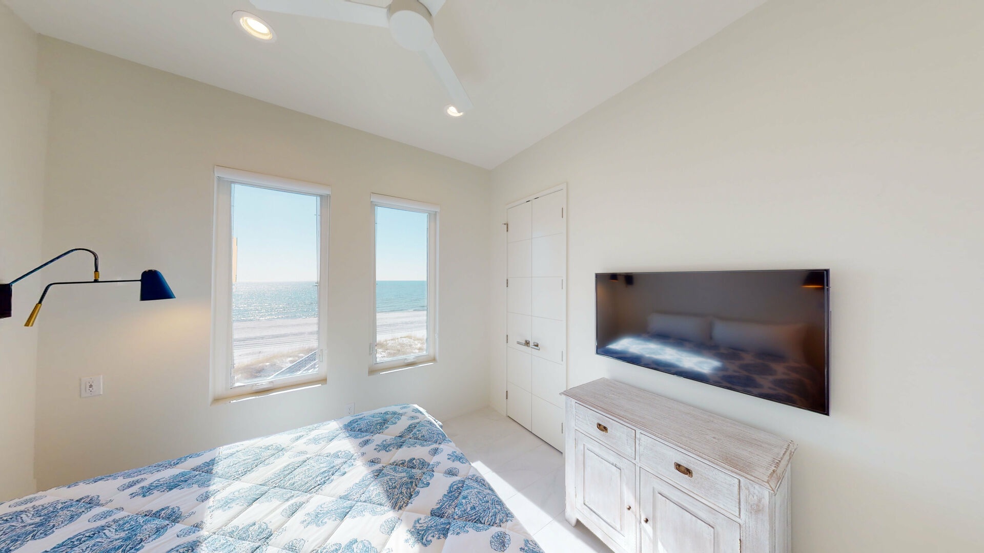 Bedroom 2 has a TV, Gulf views and a private bathroom