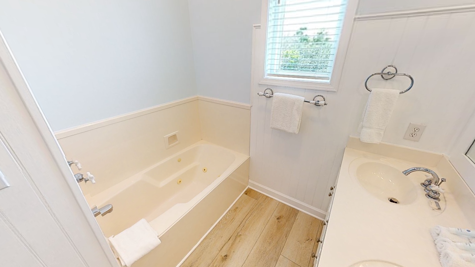 Jetted tub in the 2nd floor bathroom