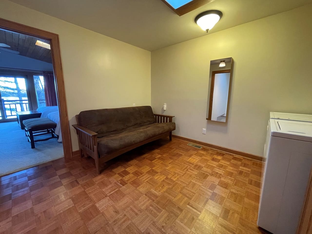 Your cozy living space features a comfortable futon and convenient washer/dryer for extended stays.