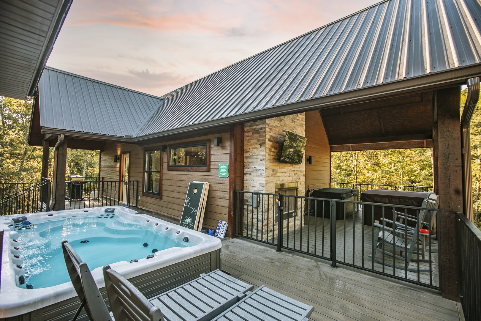 Into the Forest -1 BR-Swim Spa