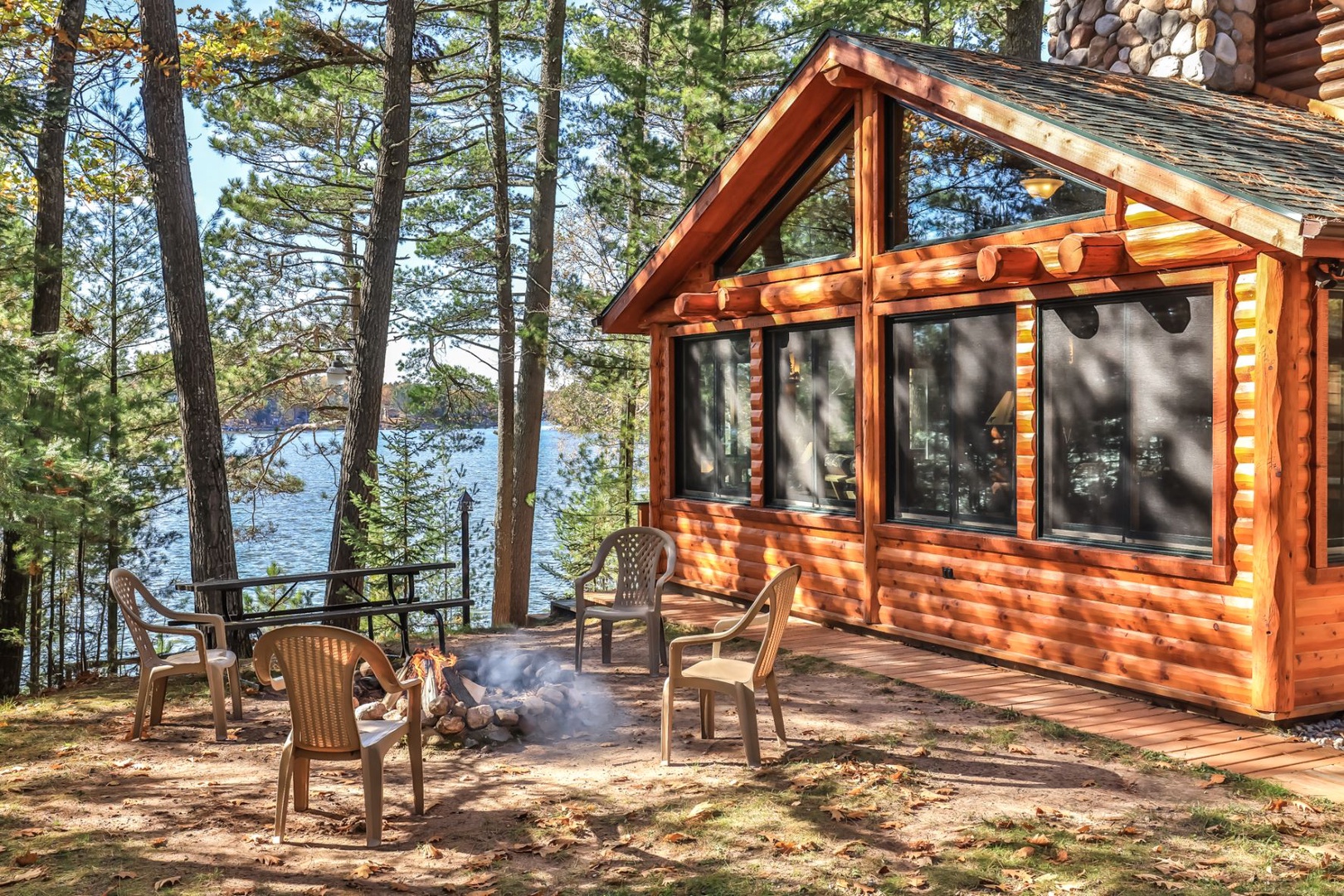 Bear's Paw & Cottage - Hiller Vacation Homes