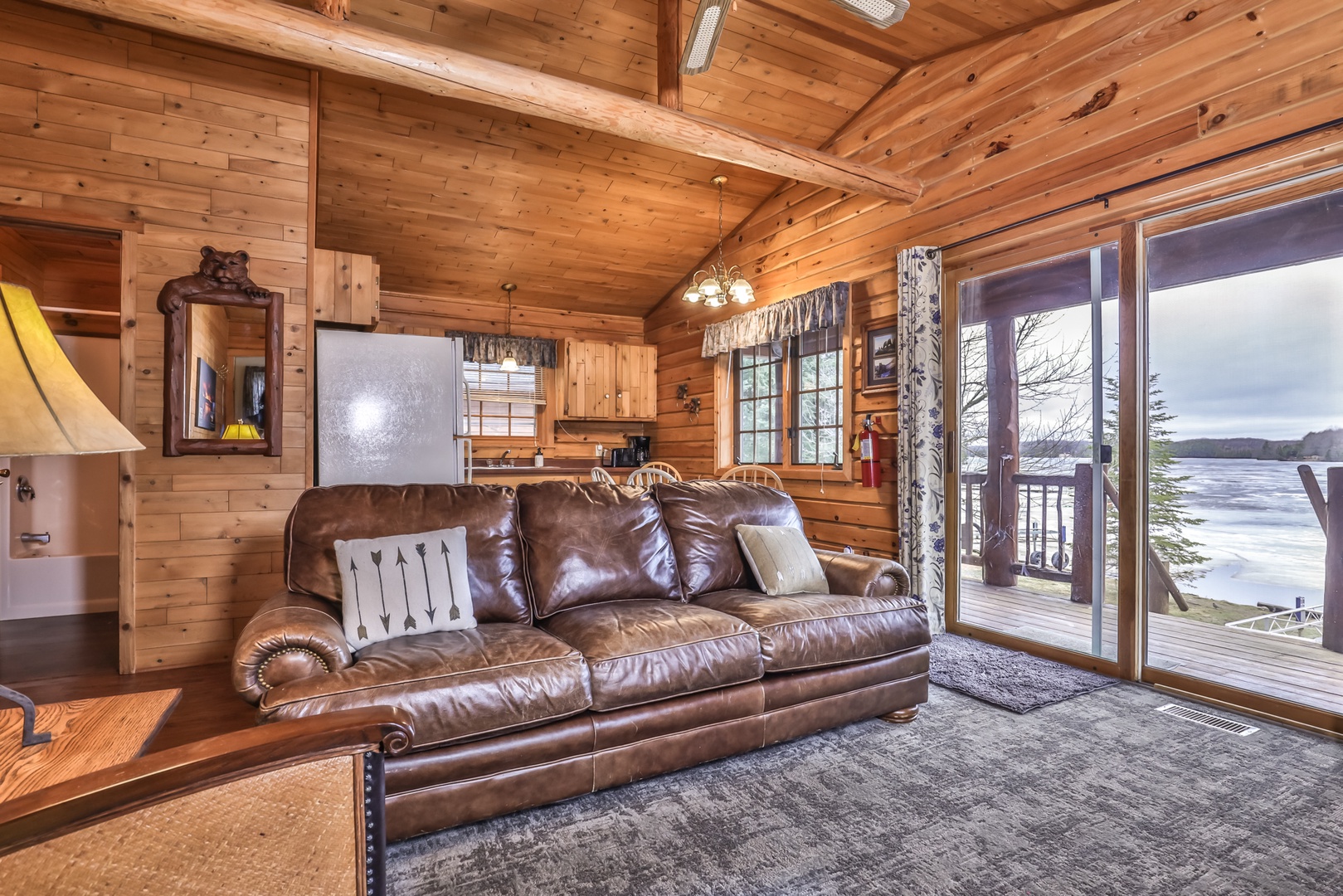 Bear Cabin - Wilderness Bay Lodge - Hiller Vacation Homes