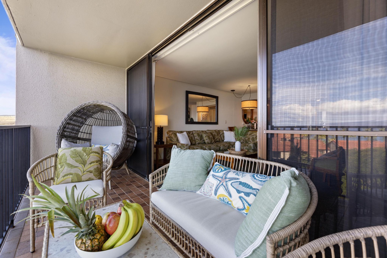 Comfortable seating on the lanai