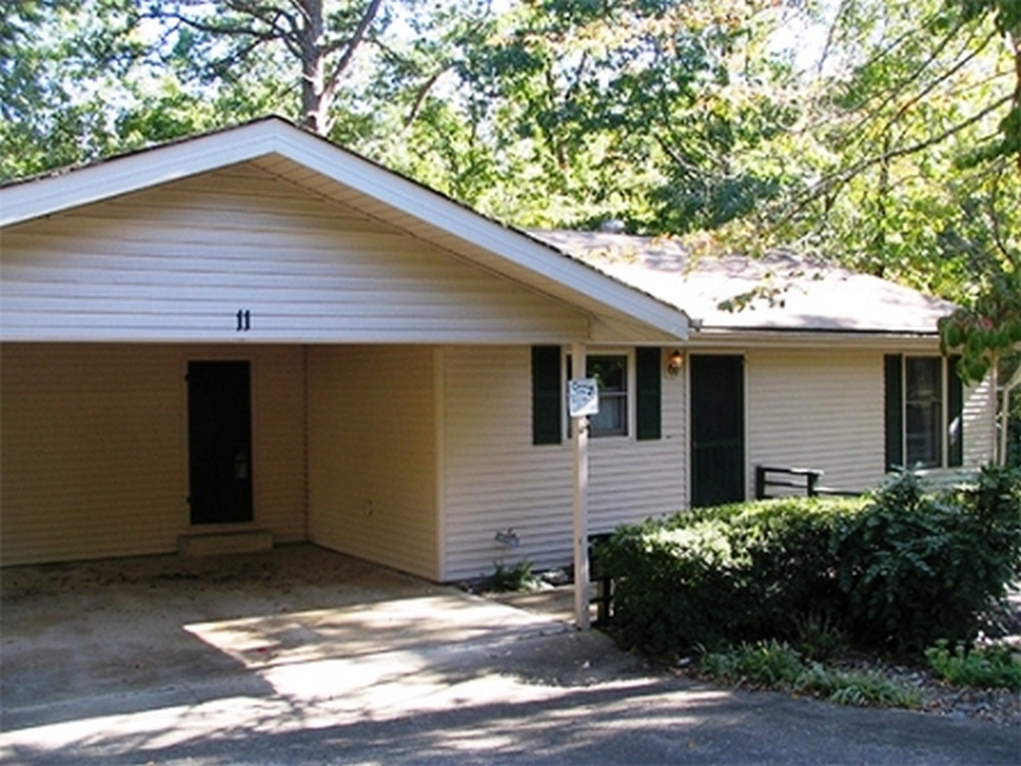 11 Marin Lane