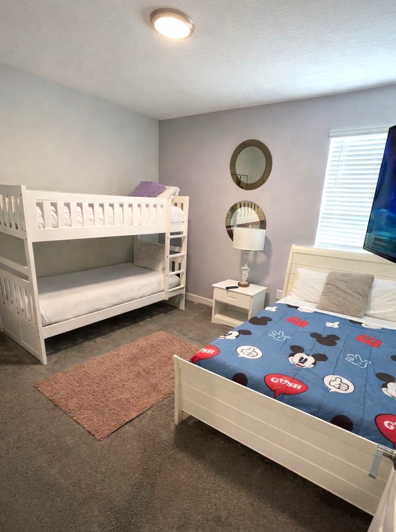 1 twin bunk and 1 full bed