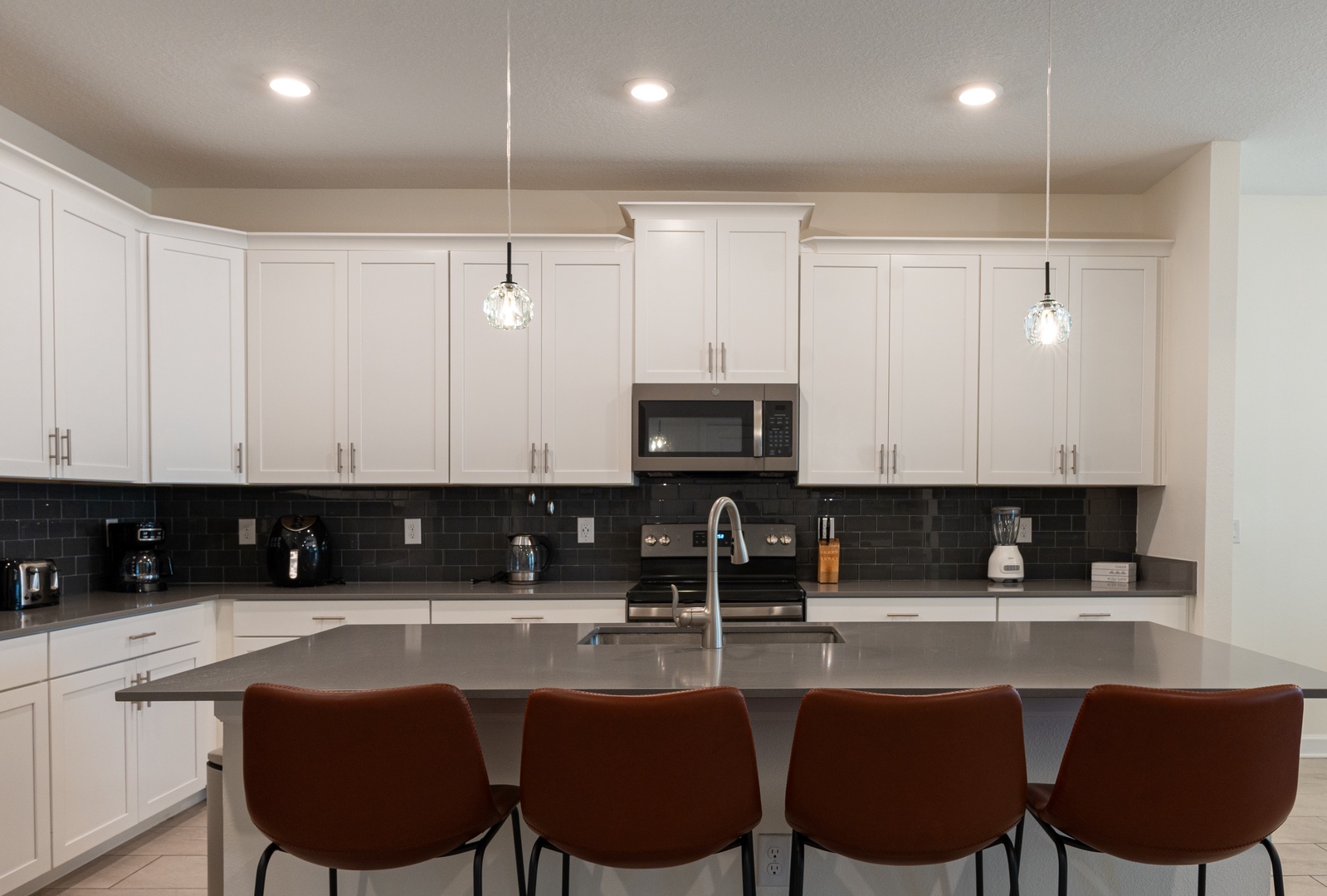 Kitchen + table