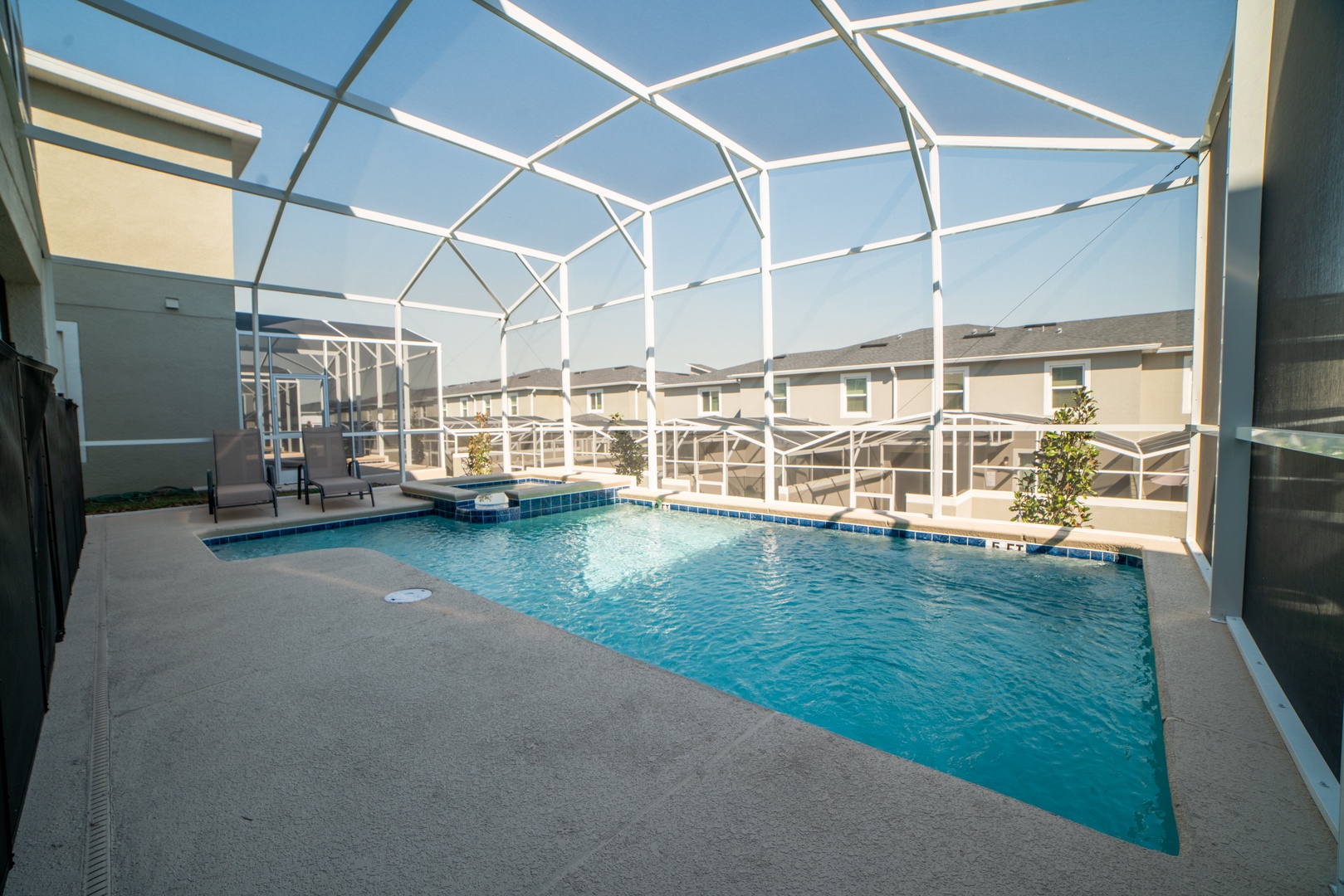 Beautiful themed 6 BD 5 Pet Friendly 307