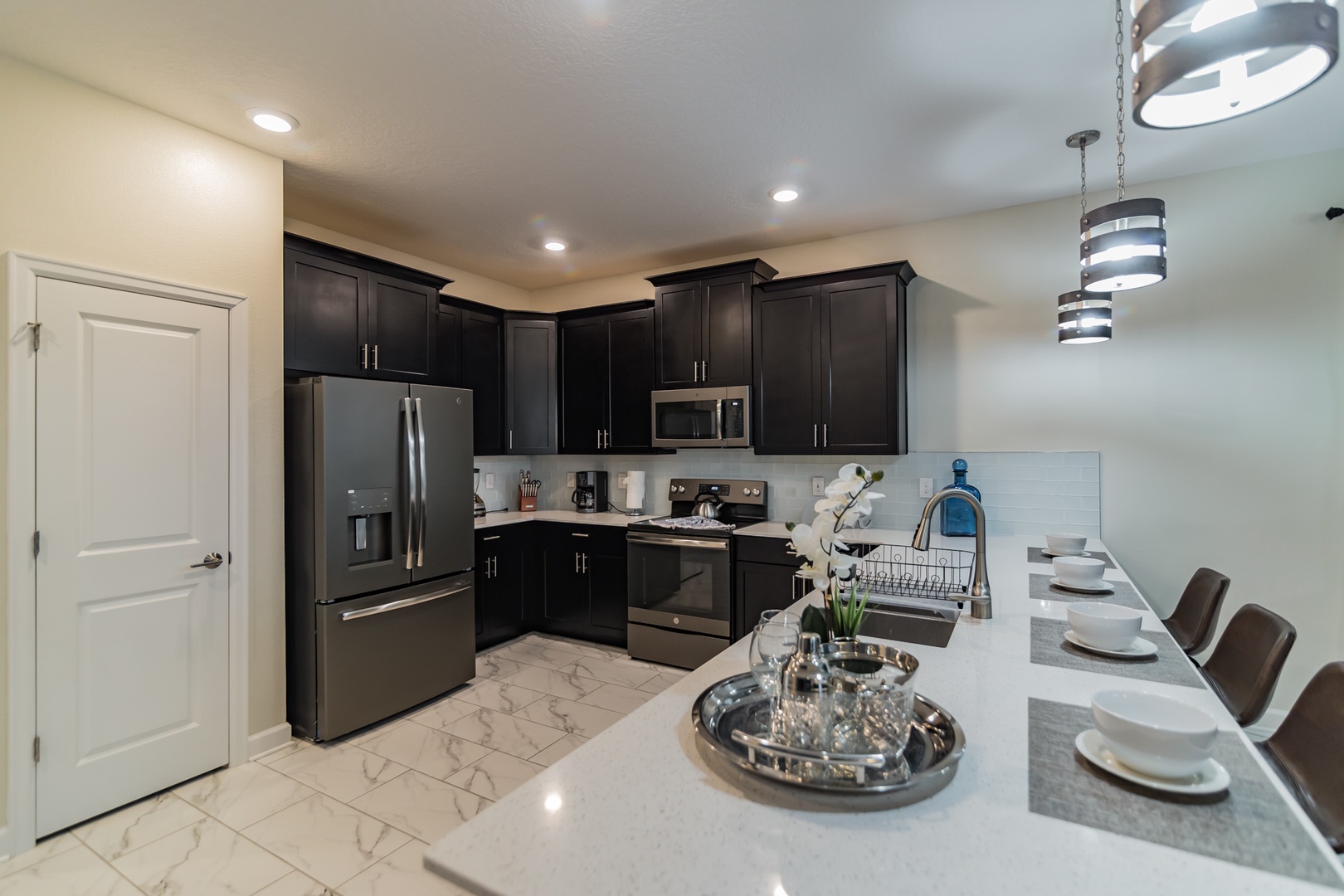 kitchen counter top stylish decor