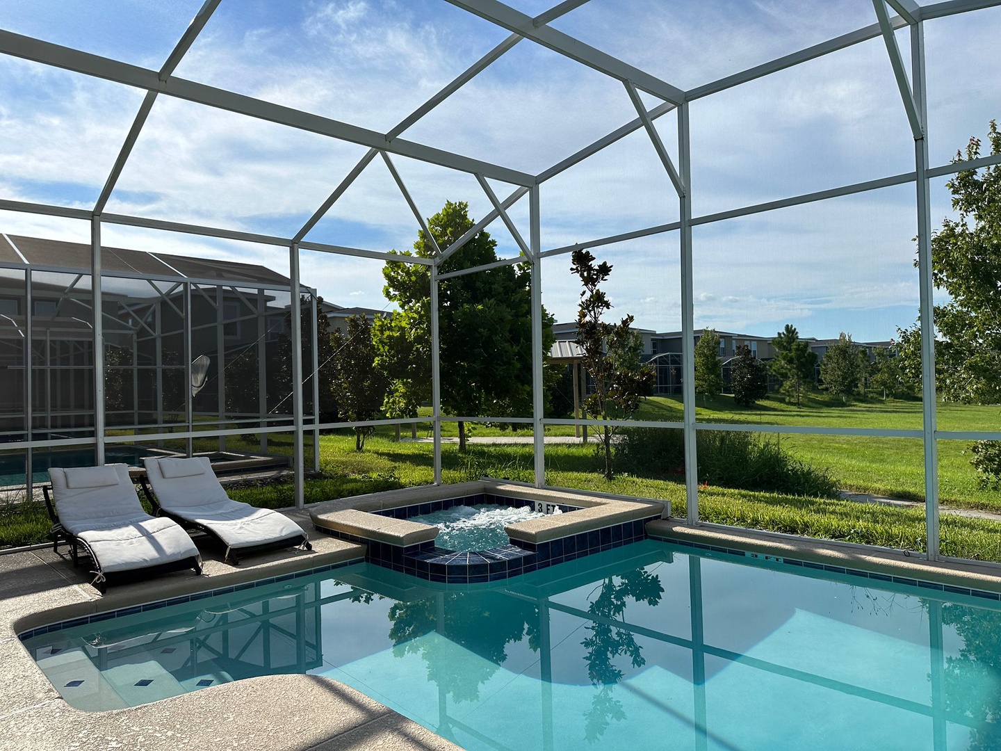POOL  AND SPA