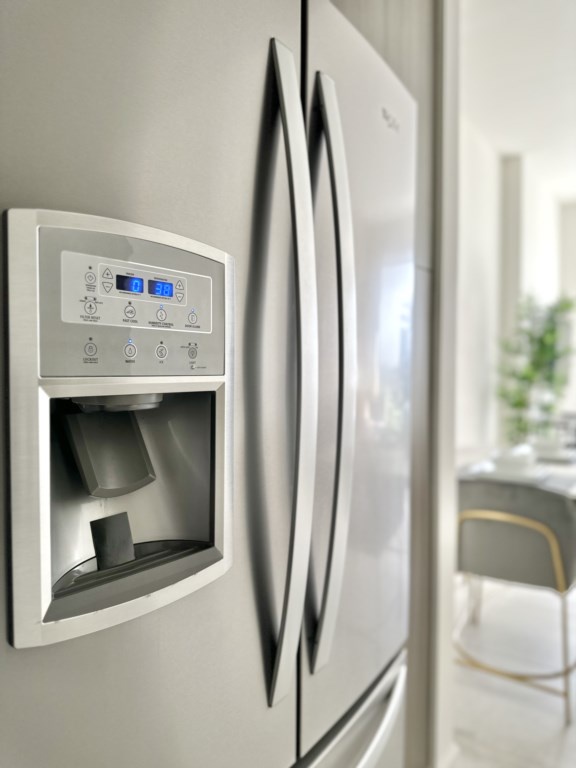 Fridge