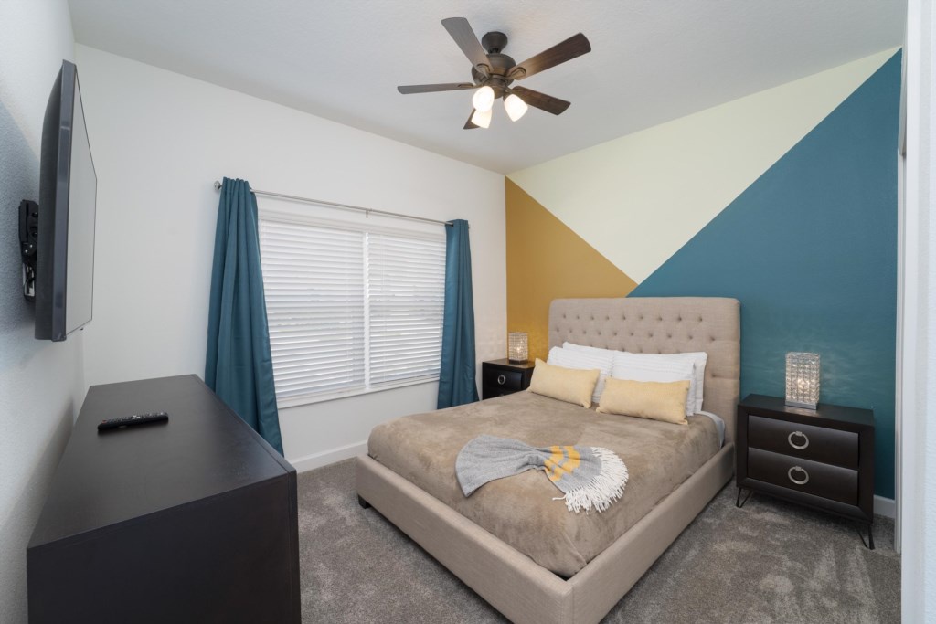 Queen bed #2