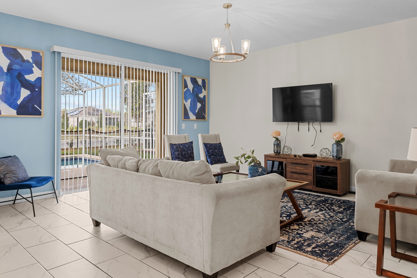 Private Pool and Spa 6BR Villa in ChampionsGate 200