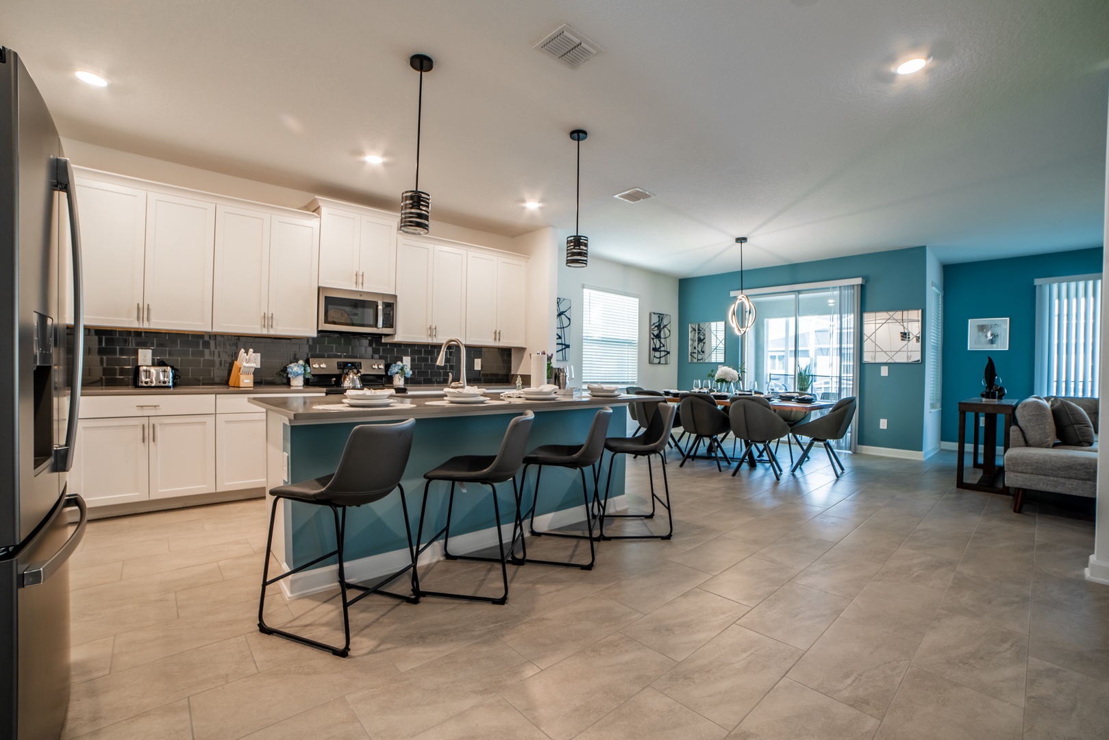kitchen/ dining room