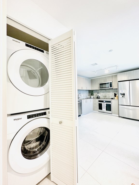 Washer Dryer