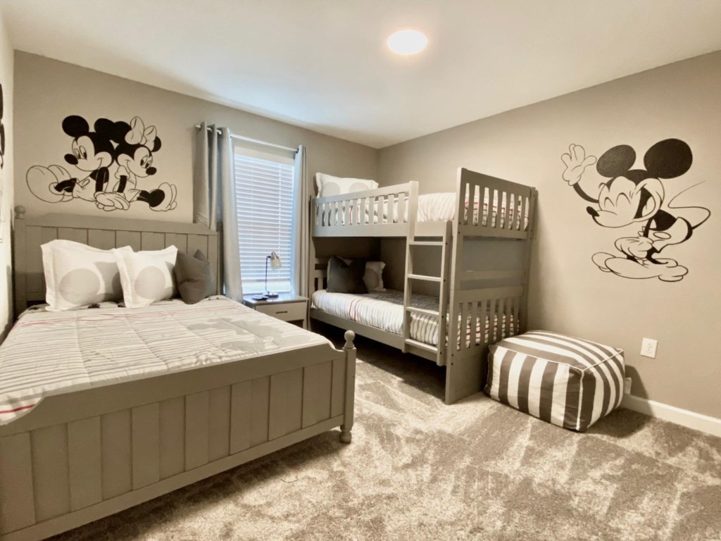 f3efae81-3517-4a26-9d89-132e9672de72